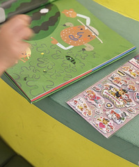 �����������۸ߵ����װ���һ����ֽ��Ҫ12��Ǯ��