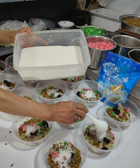 �˱���ֻ�м��˲��У�6��һ�뻹����ˮ�����Ǻȹ���?