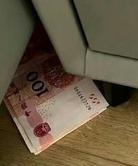 ������������2��İ��Ʒ��ˡ������Ϸ��˾�˵�һ���
