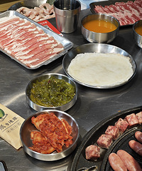 ��ֻ�ܿ����ϵ�װ��֮������ˣ��ö�С�˶�����������