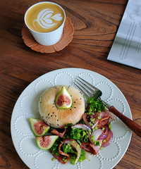 ������֣���һ�����ƺ�֥�鱴���ջ�������~