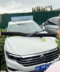 ̨����ͣ·��Ҳ����ȫ�����������˳��ӱ������ˡ�