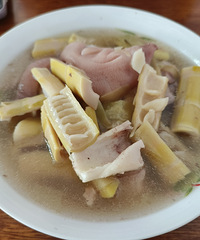 ���䱬�ı���˹ݺ�һ�㣿���������ʵ�����ص�ȥ��...