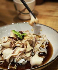 ������ɫ�������Ϸ���ζ���º���ҵ���Ϻ������Ǽ��˵���ɫ�˰�