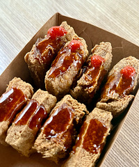 �Ⱥ�����ʳ���ջ�˭�ֿܵ�������������˲�֪��С�� ���óԣ�