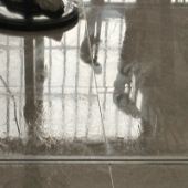 �������������~