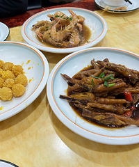 ����һ�ҳ��óԵĲ�Ӭ���ӣ�����ȥ����λ��û�У�