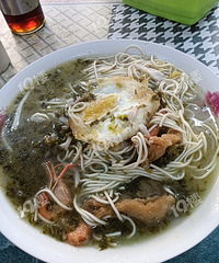 �ݳ�һ�ѣ�һ��������ӵ� ��������ϳ���һ�� �Ҹ��б��