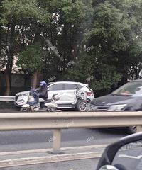 320����ͻ����ײ�ð�����û���ˣ����ѣ�������������ƨ�ɣ�