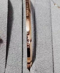 ���ٴ�İ�Ԫ�����ף������ֱ�����װ��Ʒ��