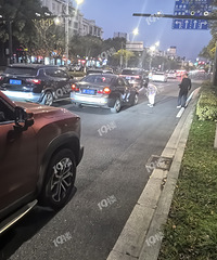 ��ײ���Ҳ�Ը˽�� �������ı���������в������Ϊ�ҿ��ƹ�����