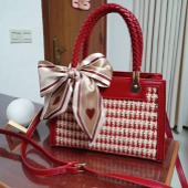 ���ճ��ٴ�Ļ��