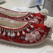 �ʺ϶���Ļ�Ь