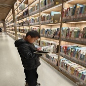 �º��Ӹ����Ͻ���