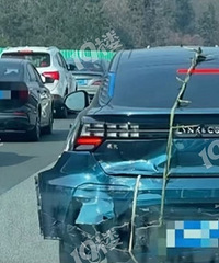 ̫�ɳ��ˣ�ײ���������ڿ���