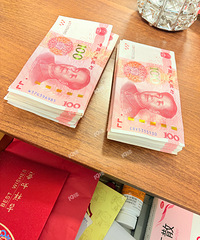 �����顿������������������� ���ǰ����٣���һ��͡�