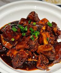 ���˹�������������ʺ���Ե��嵭�ı��زˣ�