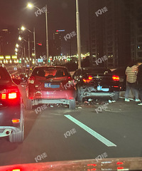 ������ͻ�������ڸոգ���ˮ·������������ײ��ɴ�ӵ�£�