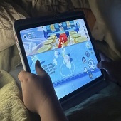 ��ô���ٺ��ӽӴ��ֻ�