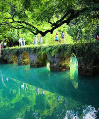 ����к͸�ĸ��ȥ��ͥ���θе����ֵ����������Ķ������ģ�