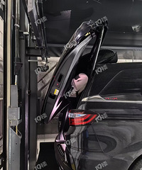 ��һҽԺ����ͣ��¥���ҵĳ���ѹ���ˣ��������˴�����