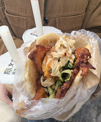 ǿ�ƣ�Խ�㼯���ſڵĴ��Ｙ��������϶�Ƥ�ƹ���ĺܾ���