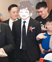 伴郎专业户还能脱单吗?身高180的本地独子行吗?