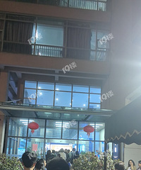 �����Ӿ�ݶ���ȥ�ˣ����ϼ��������п� ����800�ױ�����6��