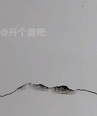 楼房开裂,原因竟是大爷家里全堆满了好几吨的大石头!