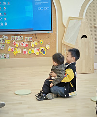 һ�����֣��Ը�Ƣ������������ģ�