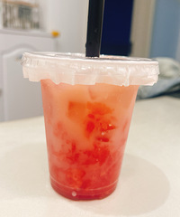 下班了吃上这样一桌家常菜 也太棒了吧!青椒皮蛋好夏天啊