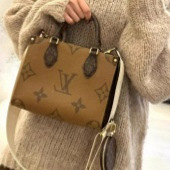 �������뱳�ð�