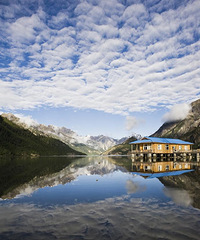 Ϊʲô���ڵĸ�ĸ����Ը����ź��ӵ������У�����ô��Ǯ���У�