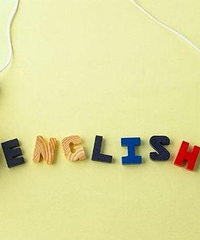 Ӣ����˳����Ƶ�λ�𣿸о��������ߵĺ�����Ӣ����ѵ