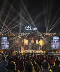 ���������¾��á������𣬼���Ѱ��վ���·�ڣ�