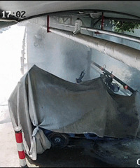 ���棡����һС���綯����ȼ��Ϊ���ܱ߳�����������