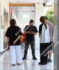 ��ɭ���ܼ��Ž�ȥ����14�����ѧͽ ��������70���ϰ���Ų���