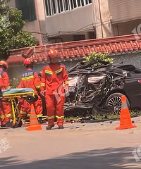 զ���İ� ײ��ô���أ�