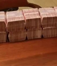 ���˰���ȡ105���Ů���򷿣������Ȼֱ���������ˣ���