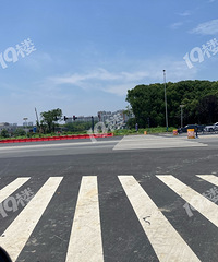 ���ʱָ�ӵ�ƿ���������У����Ž������ڹ����������