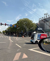 ���ˣ�·�ϵ�һ�μ����˾������˿�ݳ� ��С�����𲽻�ͦ��ġ�