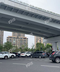 �Ǳ��߼ܷ��ˣ����粻�ٳ�����ȥ���������߼ܺ͵����·���±���