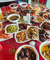 ���³Ծ�ϯ�˸����Բ��꣬Ʒ�ֶ����ִ�