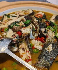 �޵��·����ڵ��˼���һ�ұ������ݲˣ�