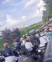 �����������ֶ��ˣ����о�ȫ����ĵ�ƿ������������...