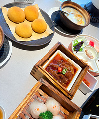 4���˳Ե���ǽ����ǿ�ƴ��ȥ�Լ�����ң�ţ�⳴���ܾ�