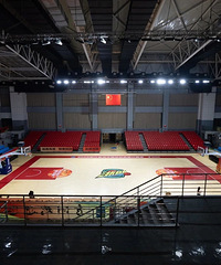 ���ˣ�����BA�����˶��������ݣ������ޣ�