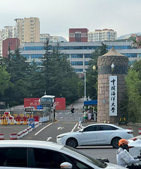 青岛的海军博物馆!男孩子的爱!一直‘哇塞哇塞’地叫!