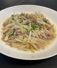 ÿ���˶����·���������Ǵ������Ļ����� ����ʳ����