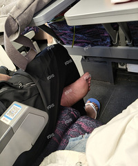 �����ˣ�һ���ϸ��������ڴ��Ͱ�Ь���ˡ�����